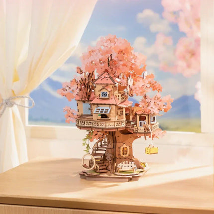 Sakura Baumhaus